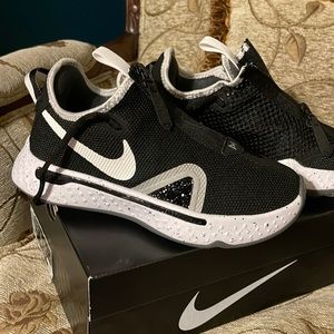 Nike PG 4 TB shoes
